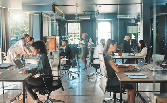 How Commonwealth Bank Structures Executive Bonuses: What Australian Employers Can Learn