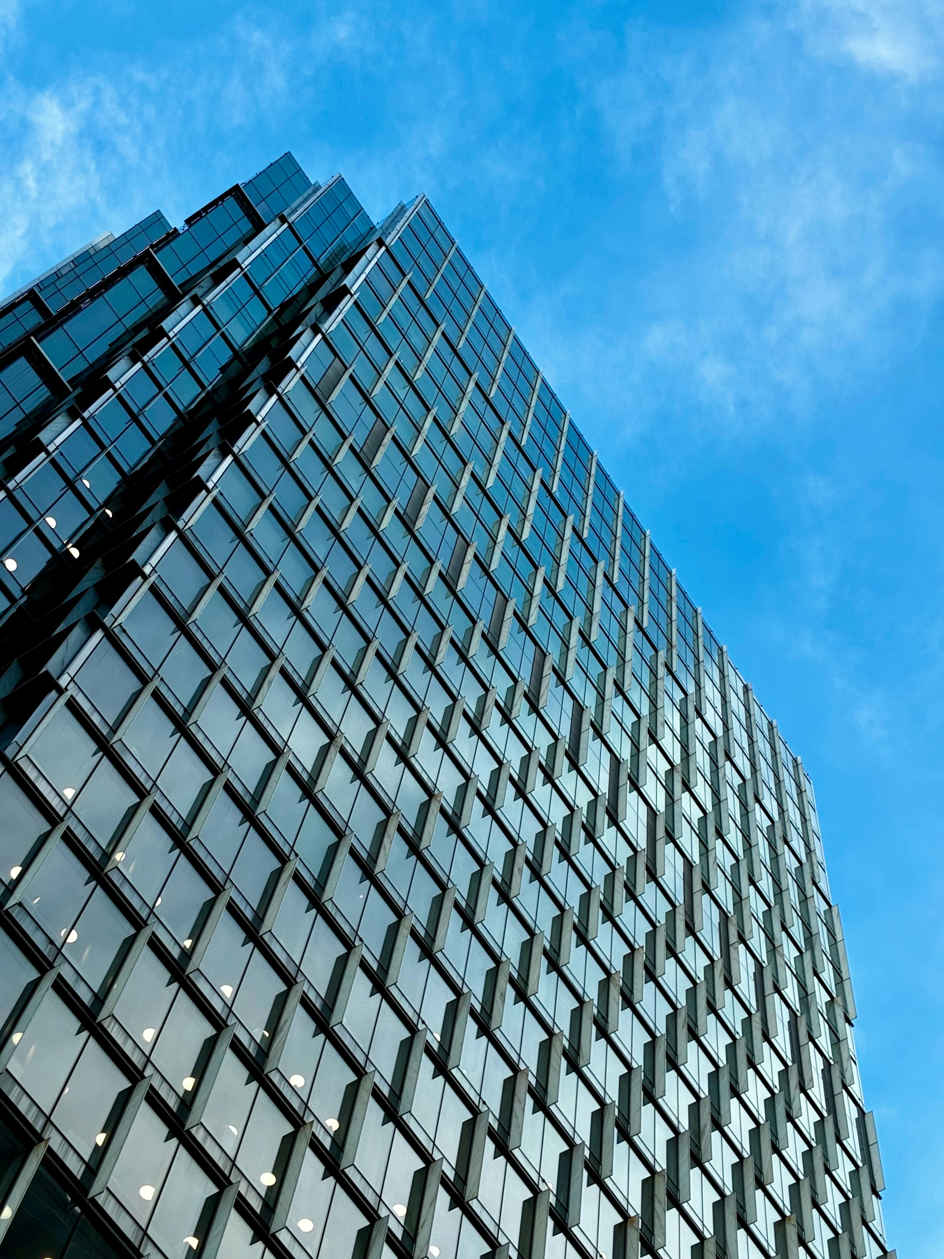 How Much Should I Pay My Employees? A Practical Salary Guide for Australian Employers (2026)