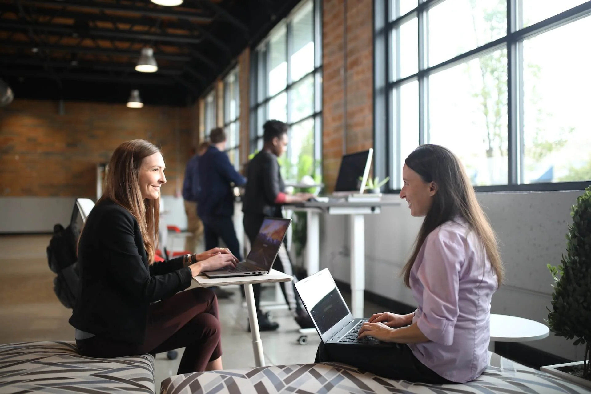 How to Build Job Architecture from Scratch: 10 Steps to Get It Right